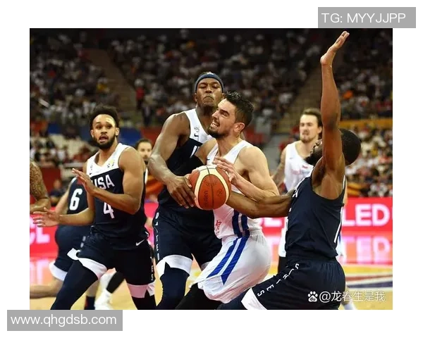 2018年11月1日爵士队与森林狼队激战回顾精彩瞬间与赛后分析 2018年11月1日爵士队与森林狼队激战回顾精彩瞬间与赛后分析